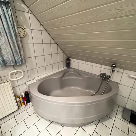 וילה Rhododendron Bliss